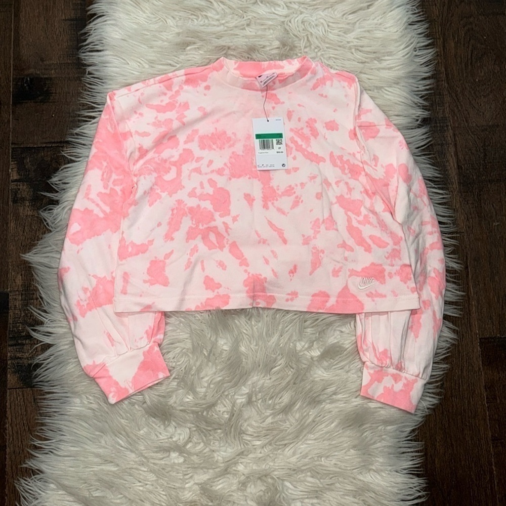 Trendy Nike Sweatshirt